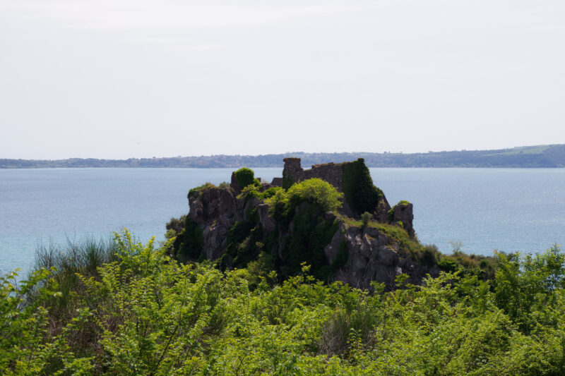 Rocca Orsini sul lago di Bracciano a Trevignano Romano