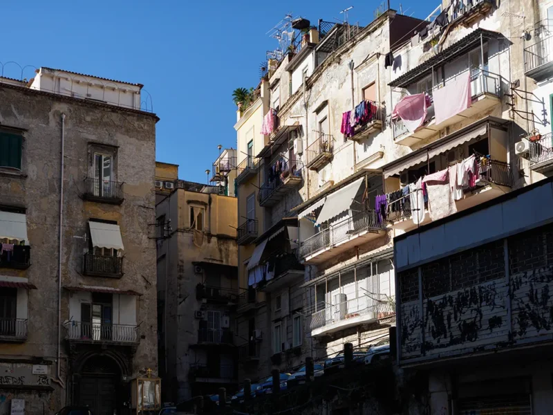 Quartiere di Napoli vicino a stazione